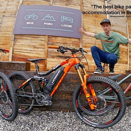 Bike Park Lodge #2 Мертір-Тідвіл Екстер'єр фото